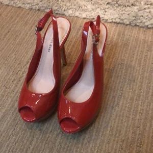 Gianni Bini Red Peep Toe Heels 👠